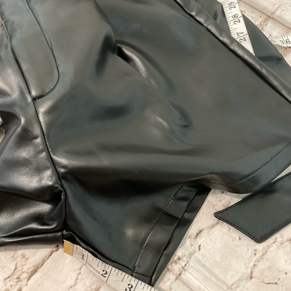 NWT ,fashion original design black faux leather shorts high waisted size … - Picture 7 of 16